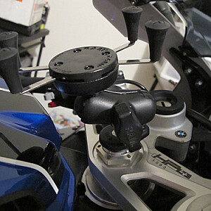 RAM Tvirtina X-Grip telefono laikiklį su motociklo šakės pagrindu