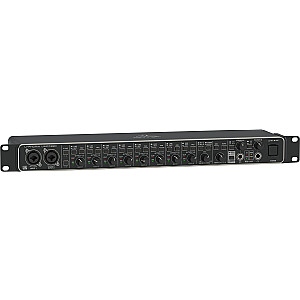 Behringer UMC1820 - USB garso sąsaja