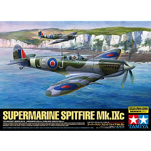 Plastikinis Spitfire Mk.IXc modelis.