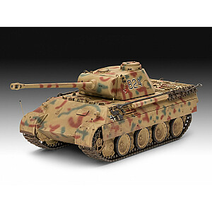 Пластиковая модель Пантера Ausf D 1/35.