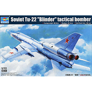 Plastikinis bombonešio Tu-22K Blinder B modelis.