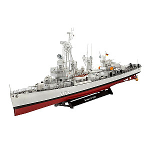 Пластиковая модель немецкого корабля Destroyer Class 119 1/144.
