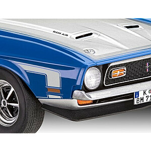 Пластиковая модель автомобиля 71 Ford Mustang Boss 351 1/25