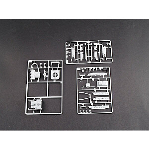 Plastikinis ChTZ S-65 Rusijos traktoriaus modelis.