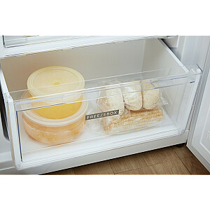 Холодильник с морозильной камерой W5 722EW