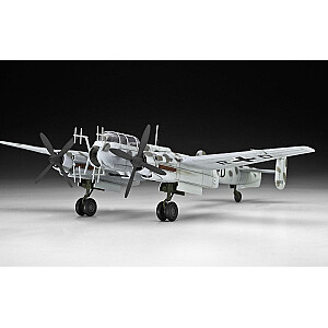 Plastikinis Arado AR-240 modelis 1/72.