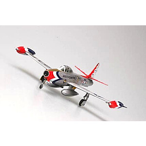 Plastikinis F-84G ThunderJet modelis