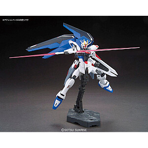 Figurka kolekcjonerska Bandai HGCE 1/144 ZGMF-X10A FREEDOM GUNDAM