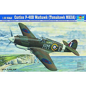 Пластиковая модель Curtiss P-40B Warhawk 1/32