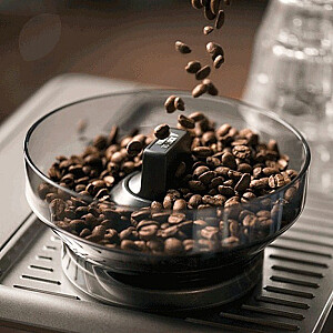 Sage Barista Touch 2L visiškai automatinis espreso aparatas