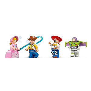 LEGO DISNEY 43264 История игрушек - Праздничный поезд и радиоуправляемая машина